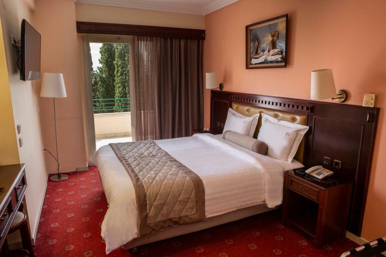 Hotel Pella ヤニツァ エクステリア 写真